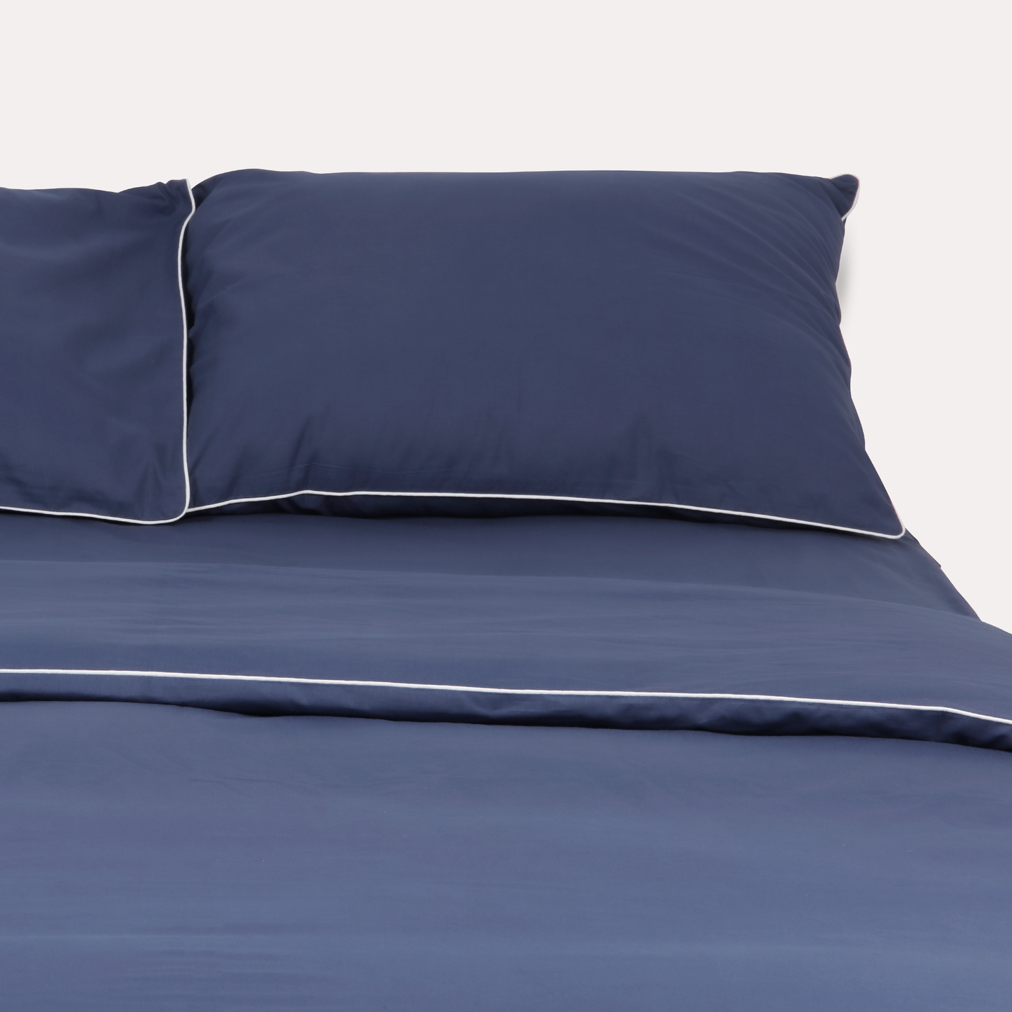 Classic Percale - Duvet Cover Set- Navy Blue with White Piped Edge